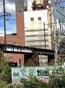 Calder Gardens; Funky Fringe locations; Krasner on National Guard | Morning roundup