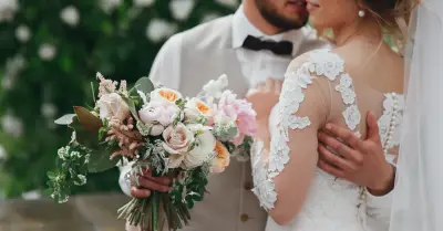 Newlyweds are setting up credit card machines at their receptions for this tacky reason: ‘Don’t be tight, pay for our flight’