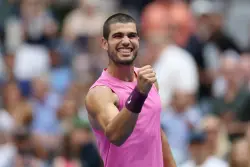 Carlos Alcaraz bests Novak Djokovic as he inches closer to US Open perfection