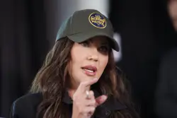 Kristi Noem reveals last text Charlie Kirk sent her on ‘Pod Force One’: ‘Will always feel bad that I didn’t respond’