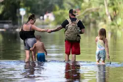 Government to keep sharing key satellite data for hurricane forecasting despite planned cutoff